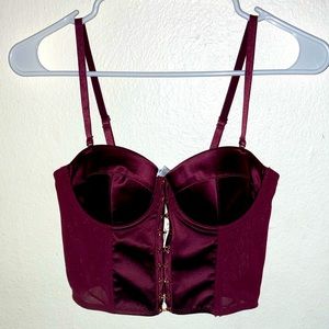 Lingerie Separat Wine
